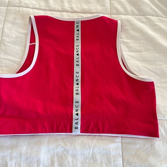 Balance Athletica / Vitality Isotope Bra Rubidium - Picture 9 of 9